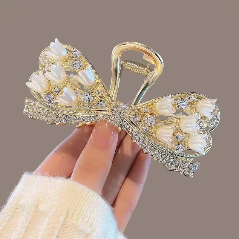 New Pearl Flower Tassel Hair Claw Clip Girl Retro Ponytail Hair Clip Shark Clip Korean Exquisite Women Hair Accessories